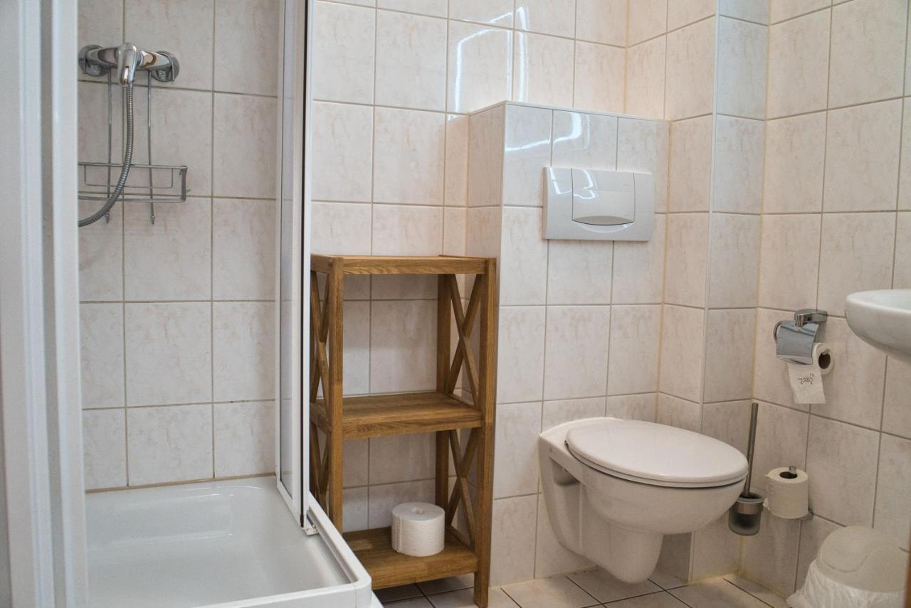 Strandnah, Balkon, Ahoi Erlebnisbad Gratis In Sellin - Strandresidenz Brandenburg Fewo 36 غورين المظهر الخارجي الصورة